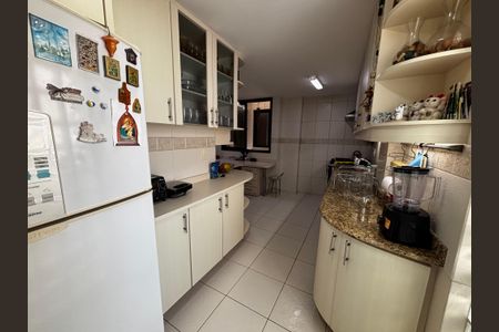 Apartamento à venda com 347m², 5 quartos e 2 vagasCozinha