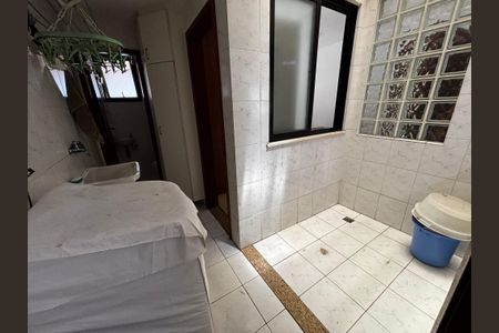 Apartamento à venda com 347m², 5 quartos e 2 vagasÁrea de Serviço