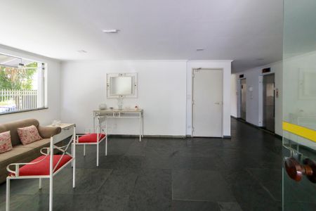 Apartamento para alugar com 106m², 2 quartos e 1 vagaHall Social