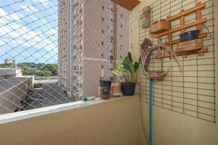 Varanda de apartamento à venda com 3 quartos, 90m² em Vila Ipiranga, Porto Alegre