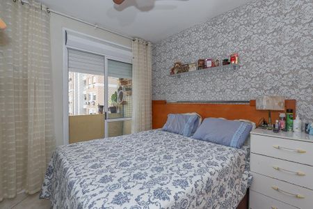 Quarto Suíte de apartamento à venda com 3 quartos, 90m² em Vila Ipiranga, Porto Alegre