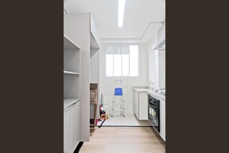 Apartamento para alugar com 40m², 2 quartos e sem vaga Apartamento para alugar com 40m², 2 quartos e sem vagaCozinha e Área de Serviço