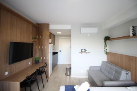 Kitnet de kitnet/studio à venda com 0 quarto, 25m² em Boa Vista, Porto Alegre