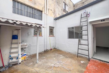 Casa para alugar com 65m², 1 quarto e sem vagaQuintal e área de serviço 