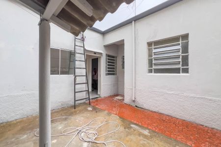 Casa para alugar com 65m², 1 quarto e sem vagaQuintal e área de serviço 