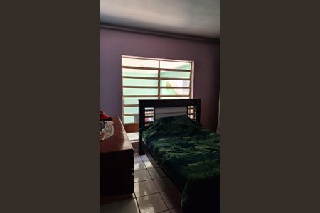 Casa à venda com 125m², 2 quartos e 2 vagasQuarto