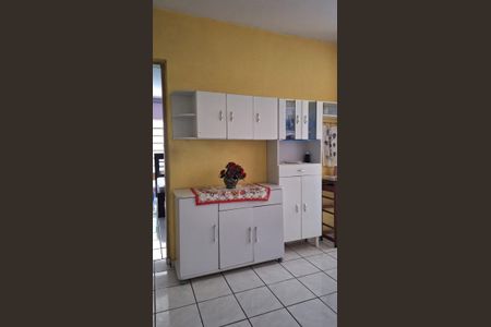 Casa à venda com 125m², 2 quartos e 2 vagasCozinha