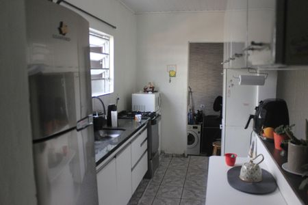 Cozinha de casa para alugar com 2 quartos, 65m² em Jardim Rosa de Franca, Guarulhos