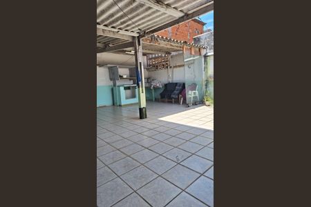 Casa à venda com 125m², 2 quartos e 2 vagasÁrea externa