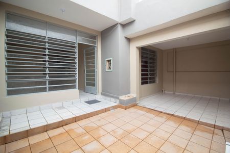 Área externa de casa para alugar com 1 quarto, 65m² em Jardim Rosa de Franca, Guarulhos