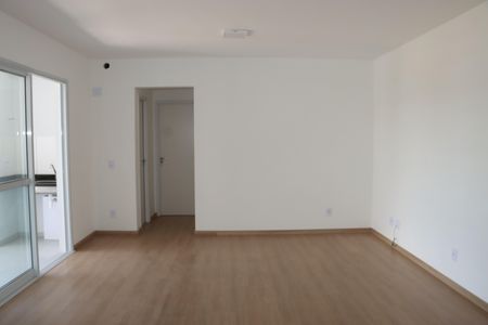 Apartamento para alugar com 3 quartos, 89m² em Parque Esplanada, Embu das Artes