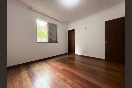 Apartamento para alugar com 4 quartos, 140m² em Buritis, Belo Horizonte