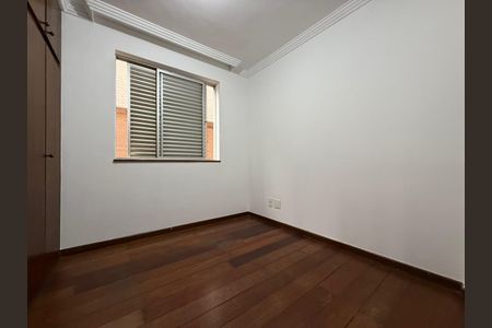Apartamento para alugar com 4 quartos, 140m² em Buritis, Belo Horizonte