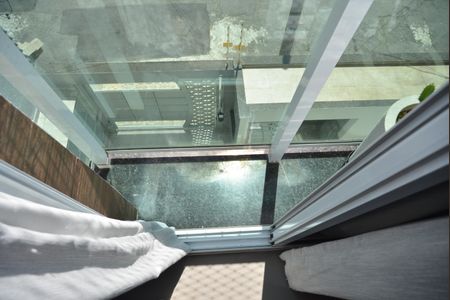 Sacada de apartamento à venda com 2 quartos, 42m² em Vila Curuçá, Santo André