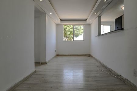 Sala de apartamento para alugar com 2 quartos, 47m² em Jundiapeba, Mogi das Cruzes