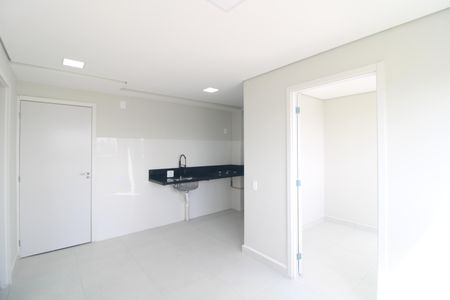 Sala de apartamento para alugar com 2 quartos, 33m² em Veleiros, São Paulo