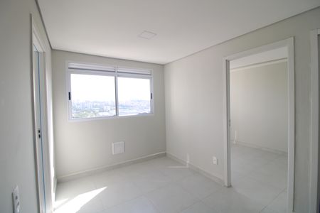 Sala de apartamento para alugar com 2 quartos, 33m² em Veleiros, São Paulo