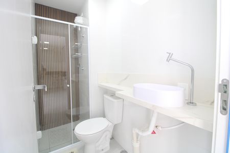 Apartamento para alugar com 33m², 2 quartos e sem vagaBanheiro