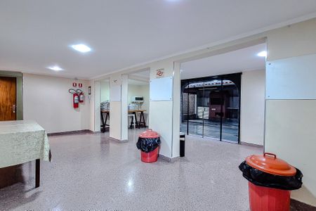 Apartamento à venda com 65m², 3 quartos e 1 vagaÁrea comum