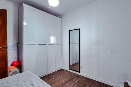 Apartamento à venda com 65m², 3 quartos e 1 vagaQuarto 2