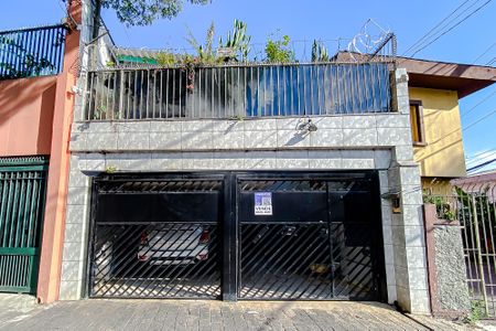 Casa à venda com 250m², 3 quartos e 2 vagas Casa à venda com 250m², 3 quartos e 2 vagasFachada - Plaquinha