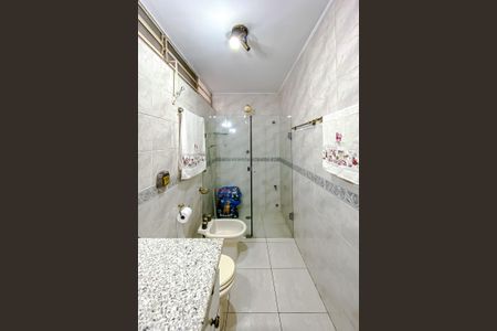 Casa à venda com 250m², 3 quartos e 2 vagas Casa à venda com 250m², 3 quartos e 2 vagasBanheiro