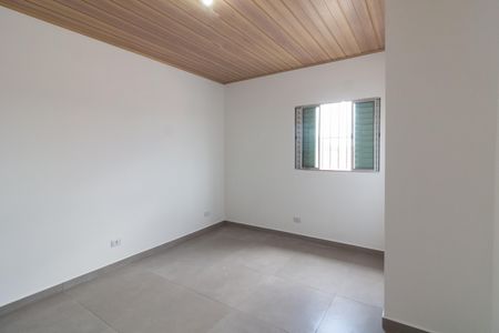 Casa para alugar com 70m², 2 quartos e 1 vagaQuarto 1