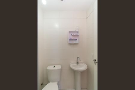 Apartamento para alugar com 32m², 2 quartos e sem vaga Apartamento para alugar com 32m², 2 quartos e sem vagaBanheiro