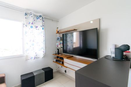 Sala de apartamento para alugar com 2 quartos, 32m² em Jardim Planalto, São Paulo