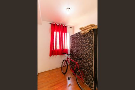 Quarto 1 de apartamento para alugar com 2 quartos, 32m² em Jardim Planalto, São Paulo