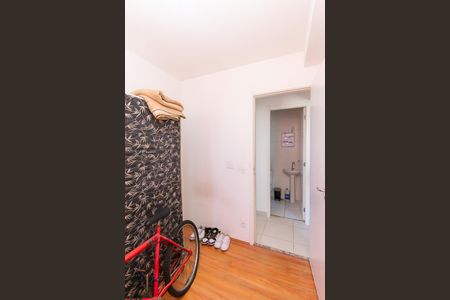 Quarto 1 de apartamento para alugar com 2 quartos, 32m² em Jardim Planalto, São Paulo