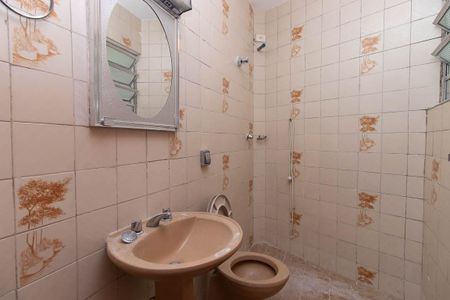 Casa à venda com 156m², 3 quartos e 4 vagas Casa à venda com 156m², 3 quartos e 4 vagasBanheiro da Suíte 1