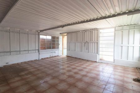 Casa à venda com 156m², 3 quartos e 4 vagas Casa à venda com 156m², 3 quartos e 4 vagasCobertura