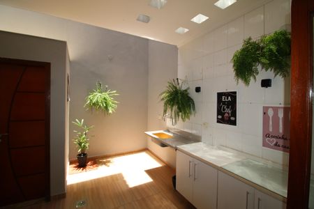 Casa à venda com 350m², 3 quartos e 2 vagasÁrea de Serviço