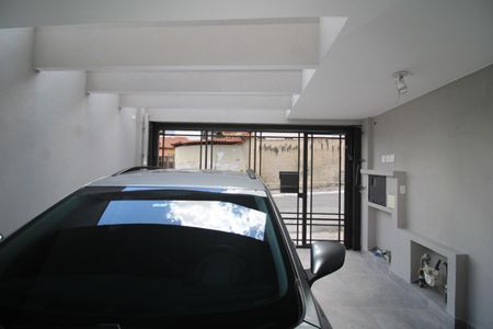 Casa à venda com 350m², 3 quartos e 2 vagasGaragem