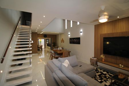 Casa à venda com 350m², 3 quartos e 2 vagasSala