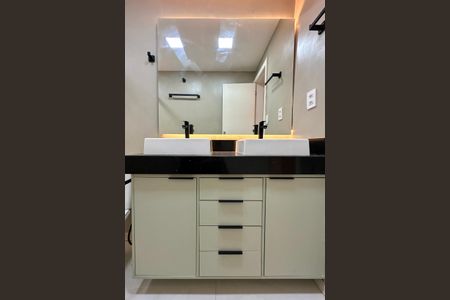 Apartamento à venda com 68m², 2 quartos e sem vaga