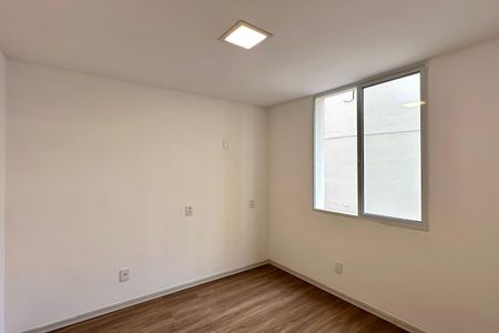 Apartamento à venda com 68m², 2 quartos e sem vaga