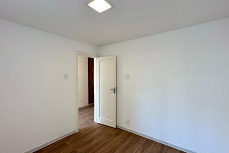 Apartamento à venda com 68m², 2 quartos e sem vaga