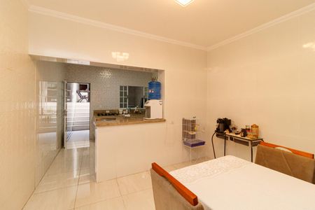 Casa à venda com 280m², 3 quartos e 1 vaga Casa à venda com 280m², 3 quartos e 1 vagaSala de Jantar