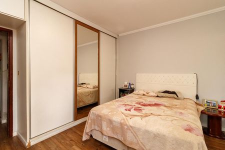 Casa à venda com 280m², 3 quartos e 1 vaga Casa à venda com 280m², 3 quartos e 1 vagaSuíte