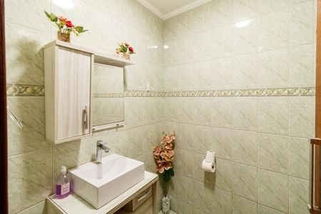 Casa à venda com 280m², 3 quartos e 1 vaga Casa à venda com 280m², 3 quartos e 1 vagaLavabo