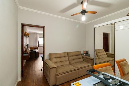 Casa à venda com 280m², 3 quartos e 1 vaga Casa à venda com 280m², 3 quartos e 1 vagaEscritório