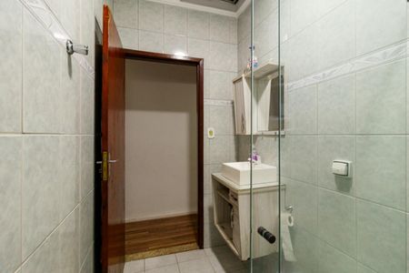 Casa à venda com 280m², 3 quartos e 1 vaga Casa à venda com 280m², 3 quartos e 1 vagaBanheiro