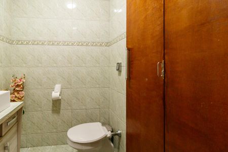 Casa à venda com 280m², 3 quartos e 1 vaga Casa à venda com 280m², 3 quartos e 1 vagaLavabo