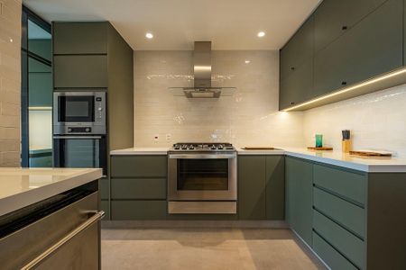 Apartamento para alugar com 183m², 4 quartos e 2 vagas Apartamento para alugar com 183m², 4 quartos e 2 vagasSala/Cozinha