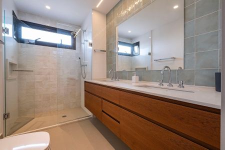 Apartamento para alugar com 183m², 4 quartos e 2 vagas Apartamento para alugar com 183m², 4 quartos e 2 vagasSuíte 1