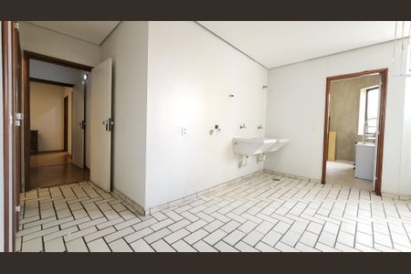 Apartamento para alugar com 280m², 3 quartos e 2 vagasÁrea de Serviço