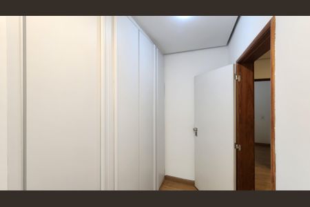 Apartamento para alugar com 280m², 3 quartos e 2 vagasCloset da suíte 2