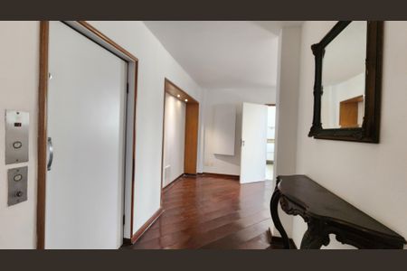 Apartamento para alugar com 280m², 3 quartos e 2 vagasDetalhe Sala